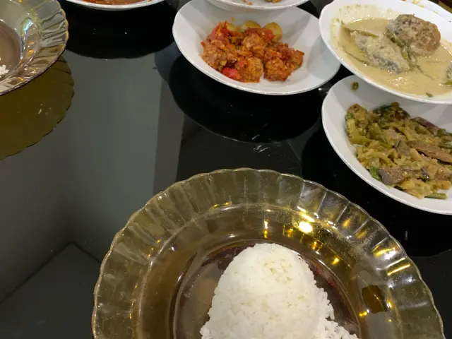 Gambar Makanan RM Padang Bu Mus 2