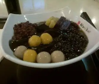 Gambar Makanan Black Ball Central Park 7