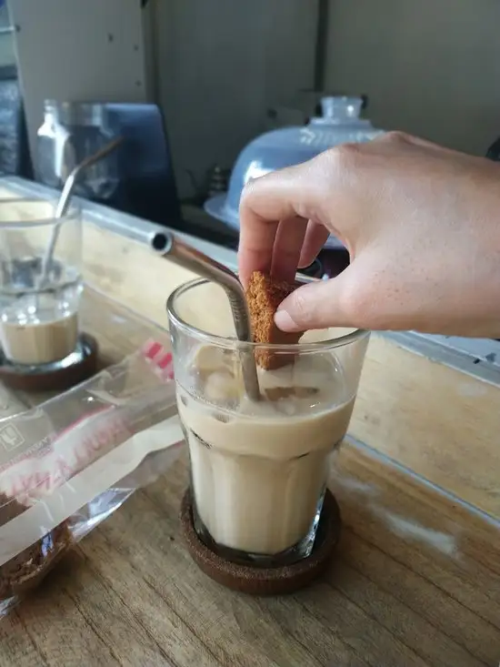 Gambar Makanan Kold Coffee Bar 8