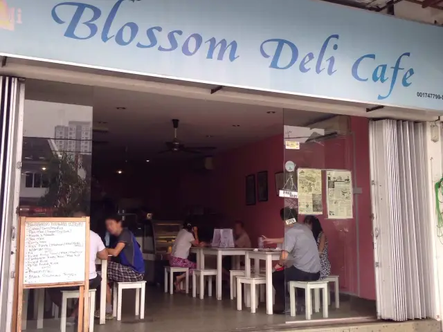 Blossom Deli Cafe Food Photo 2