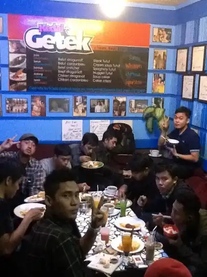 Kedai Getek