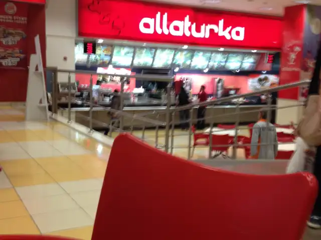 Alla Turka'nin yemek ve ambiyans fotoğrafları 2