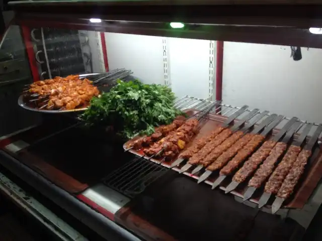 özel kebap salonu'nin yemek ve ambiyans fotoğrafları 3