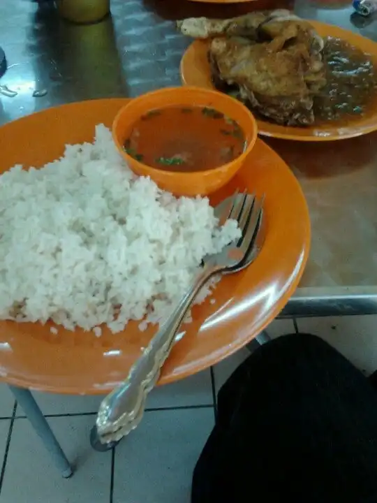 Medan Selera Kota Kemuning Food Photo 1