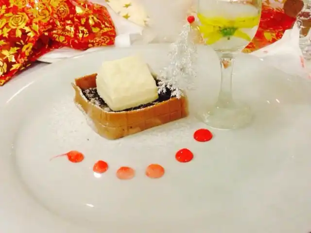 Crystal Palace Luxury Resort Main Restaurant'nin yemek ve ambiyans fotoğrafları 18