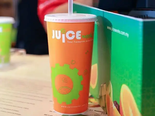 Juice Works Food Photo 8