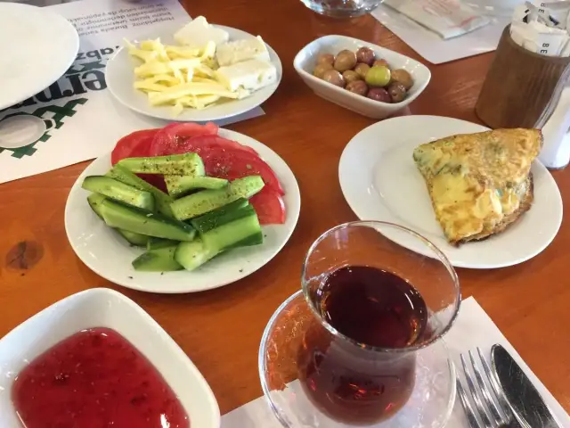 Trabzon Serpmeköy Kahvaltısı'nin yemek ve ambiyans fotoğrafları 56