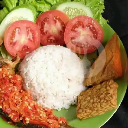 Gambar Makanan Ayam Geprek Judes, Depan Rumah NO.1 WrungMba Har 2