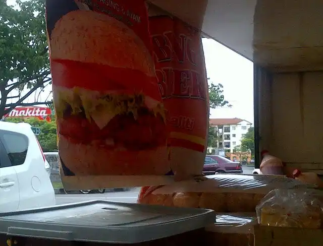 Raja Burger Stall