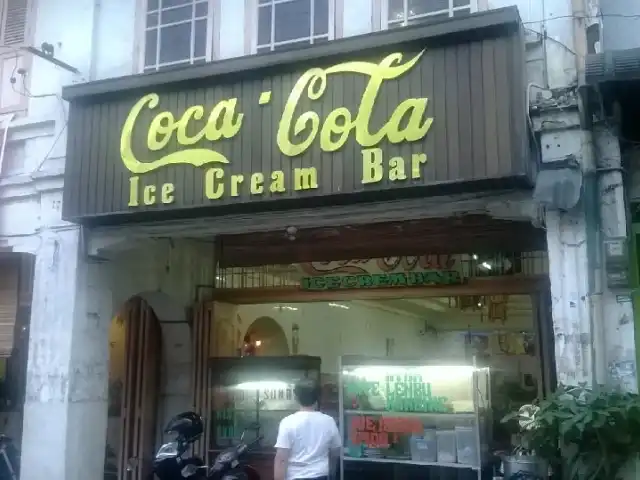 Gambar Makanan Coca Cola Ice Cream Bar 2