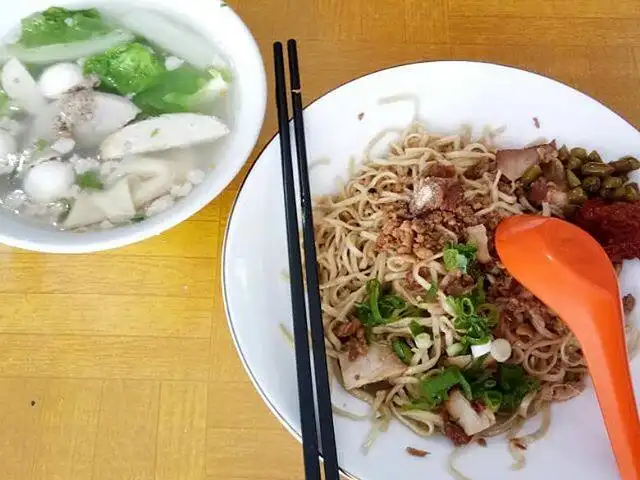 Gambar Makanan Bakmi Ahiung Khas Jambi 10