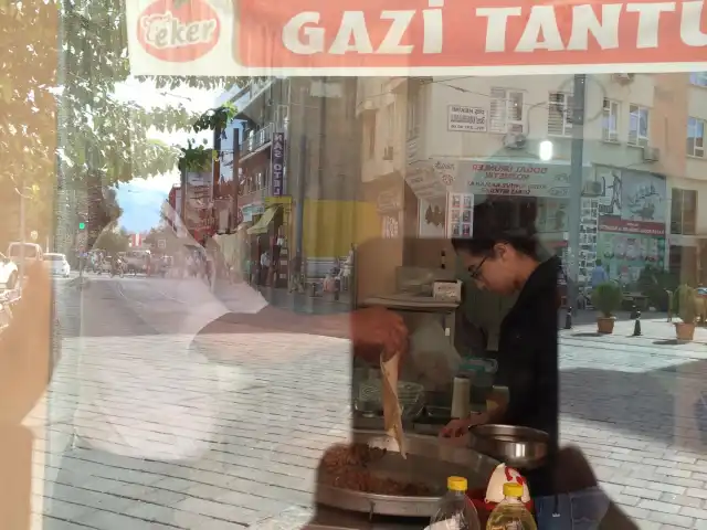 Gazi Tantuni'nin yemek ve ambiyans fotoğrafları 3