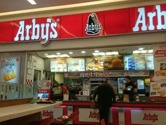 Arby's'nin yemek ve ambiyans fotoğrafları 27