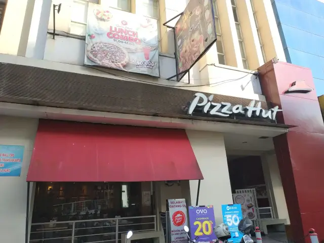 Gambar Makanan Pizza Hut 13