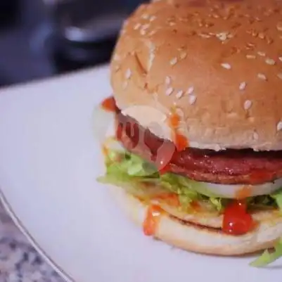 Gambar Makanan Burger Naura, Kebon Jeruk 4