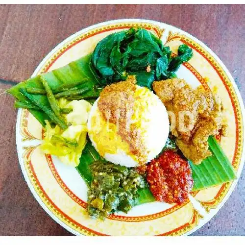 Gambar Makanan Warung Hema Masakan Padang, By Pass Ngurah Rai 4