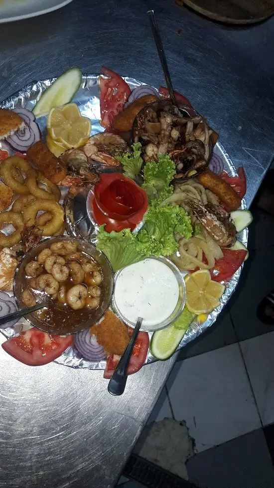 La Fontaine Restaurant'nin yemek ve ambiyans fotoğrafları 11