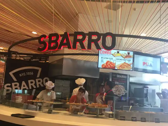 Sbarro Food Photo 14