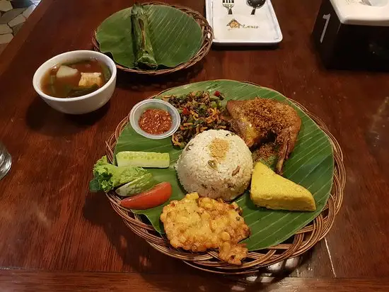 Gambar Makanan De'leuit Restaurant 3