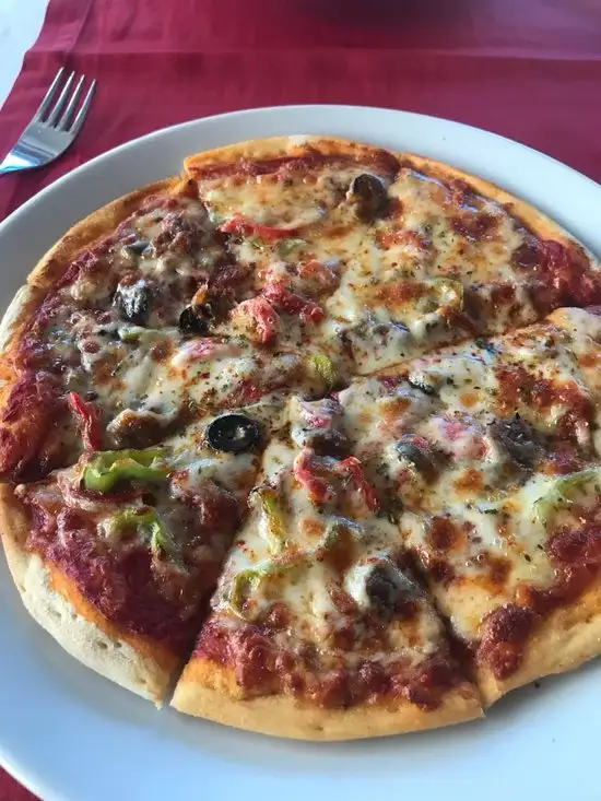 Ozi Pizza and Pasta'nin yemek ve ambiyans fotoğrafları 29