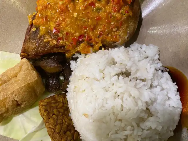 Ayam Gepuk Pak Gembus, Glomac Cyberjaya Food Photo 2