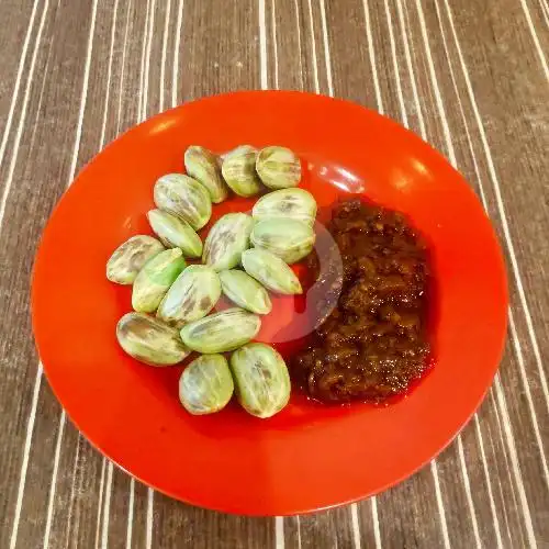 Gambar Makanan Nasi Uduk Ayam Goreng Kampung Barokah, Tebet 14