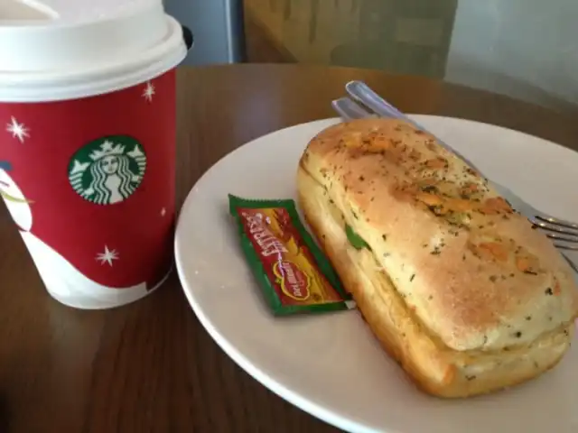 Gambar Makanan Starbucks 9