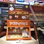 Popeyes Louisiana Kitchen'nin yemek ve ambiyans fotoğrafları 3