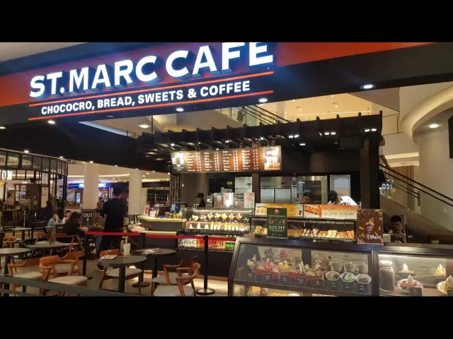 Gambar Makanan CHOCO CRO by St. Marc Cafe 8