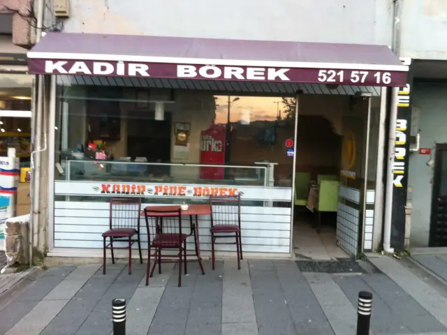 Kadir Börek & Pide Salonu'nin yemek ve ambiyans fotoğrafları 3