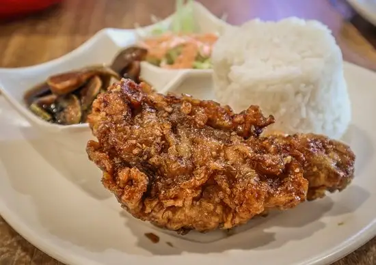 Master Bong Korean Chicken