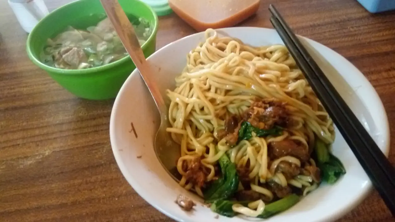 Mie Ayam Idola