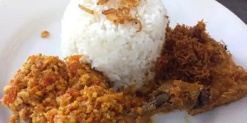 Kantin Ibu Nasrul, Cibolerang Indah