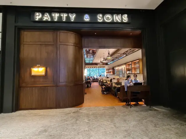 Gambar Makanan Patty & Sons 9