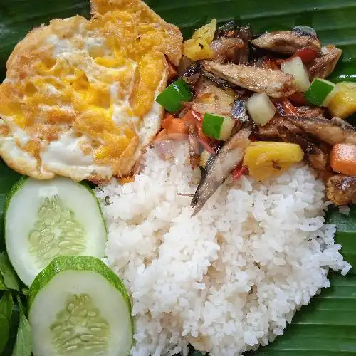 Gambar Makanan Nasi Ikan Pindang Tirta, Jl Semangu 10