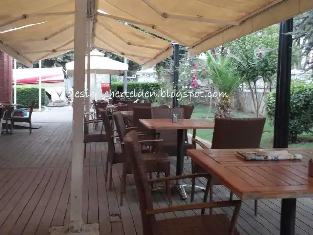 Khalkedon Park Cafe'nin yemek ve ambiyans fotoğrafları 6