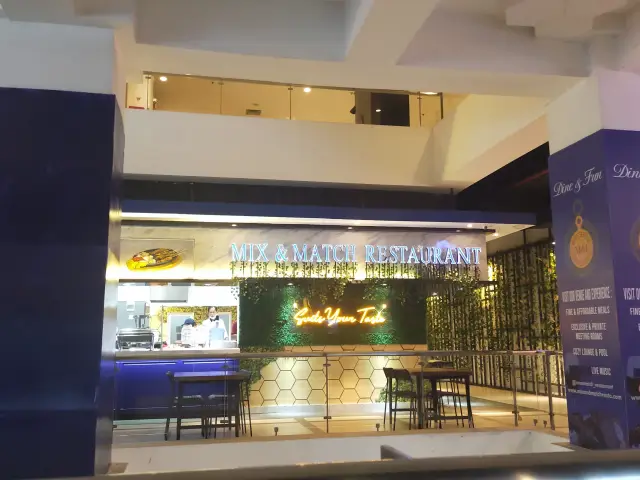 Gambar Makanan Mix & Match Restaurant 10