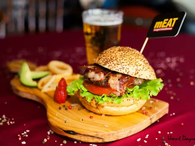 Meat Burger & Steakhouse'nin yemek ve ambiyans fotoğrafları 3
