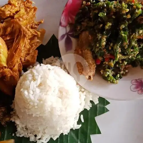 Gambar Makanan Warung Istiqomah, Sisingamangaraja 7