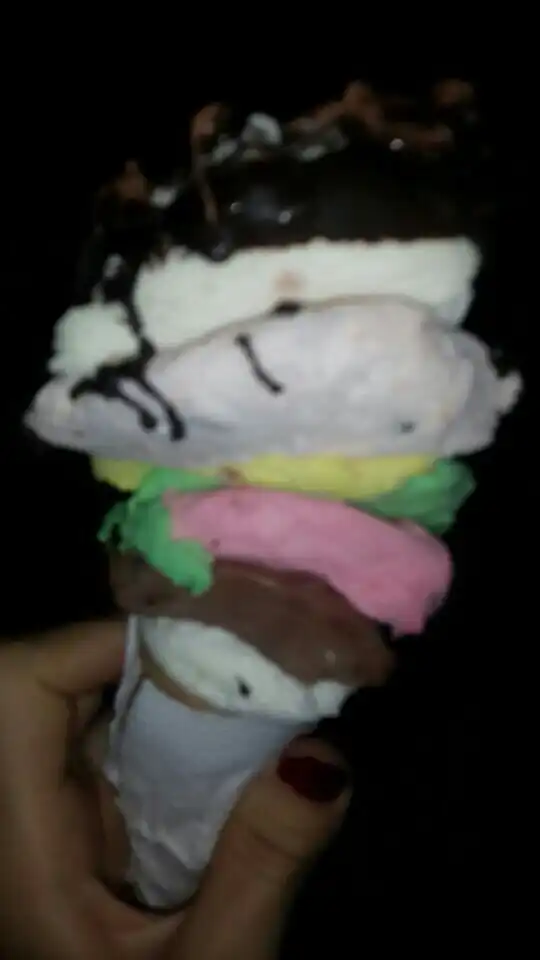 Kahraman Maraş DondurmA'nin yemek ve ambiyans fotoğrafları 2