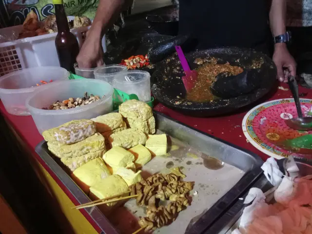 Gambar Makanan AyamGepukPakGembus 3