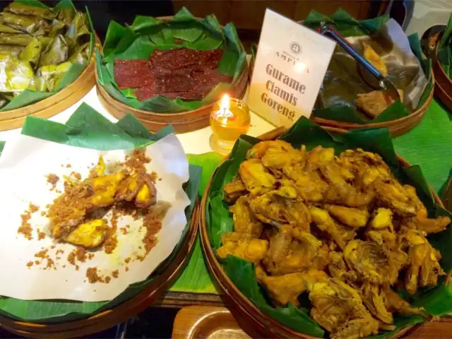 Gambar Makanan Warung Nasi Ampera 7