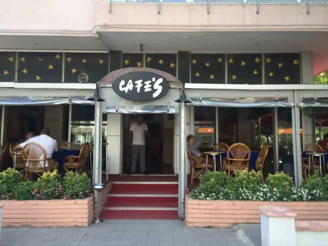 Cafe's'nin yemek ve ambiyans fotoğrafları 3