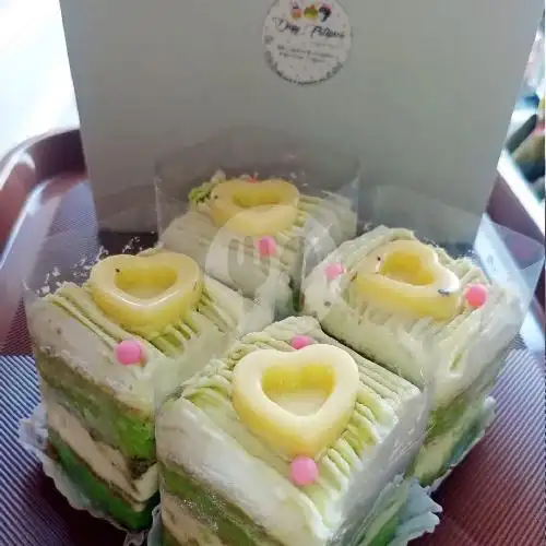 Gambar Makanan Dessy Patisserie, Raya Kopo 10