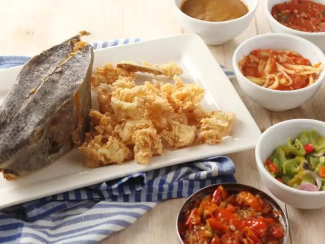 Gambar Makanan Dermaga Seafood Restaurant 3