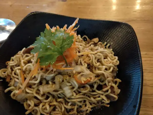 Gambar Makanan Two Tigers Sushi and Noodles 5