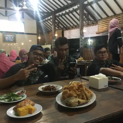 Bale Ayu Resto