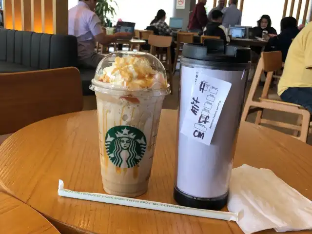 Starbucks Food Photo 3