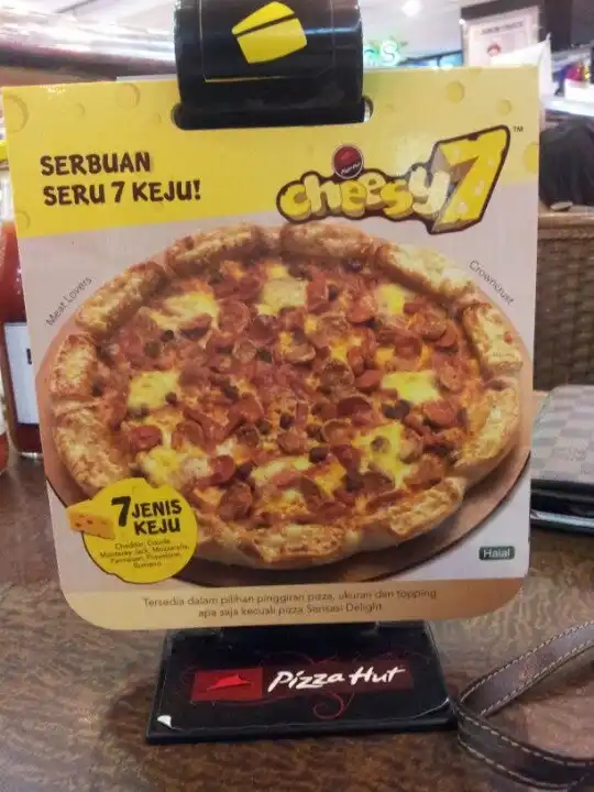 Gambar Makanan Pizza Hut 2