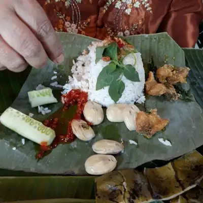 Warung Raos